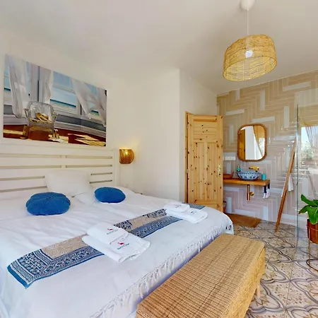 فندق مبيت وإفطار Ron De Mar & La Brisa